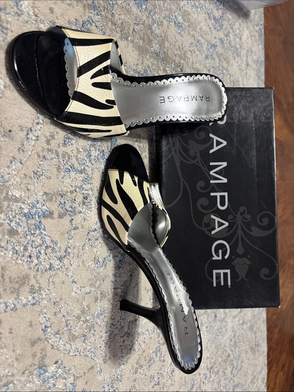 Rampage Black and Cream Zebra Print Slide Mules